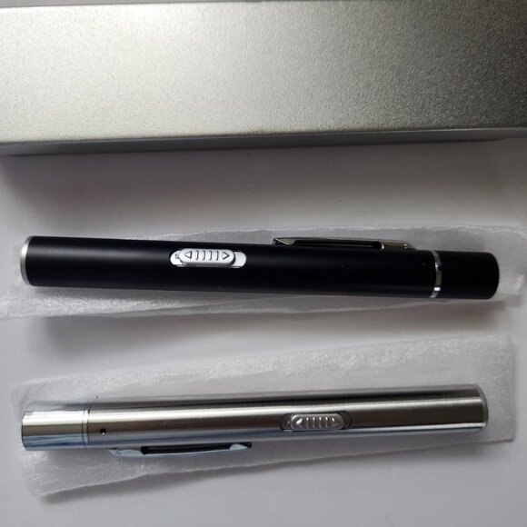 Set of 2 Pen Lights Pen Flashlights, Magnetic Pen Lights with Cool and Warm - Picture 3 of 10